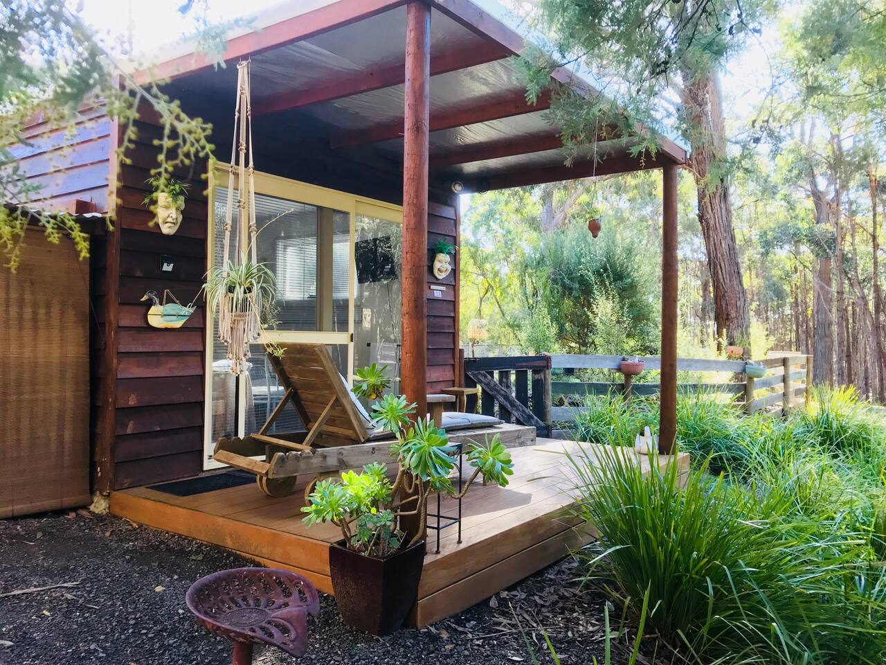 Tamworth Cabin B B Porcupine Ridge Bed And Breakfasts For