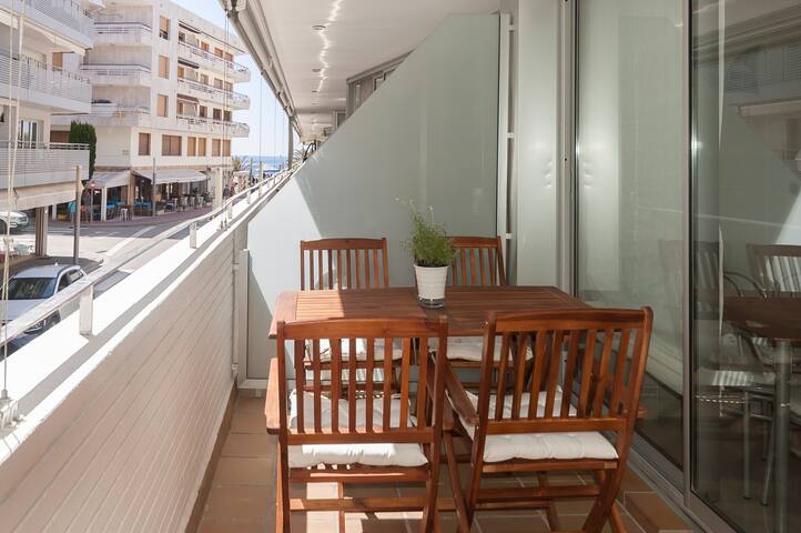 EXCELLENT APARTMENT NEXT BEACH 7