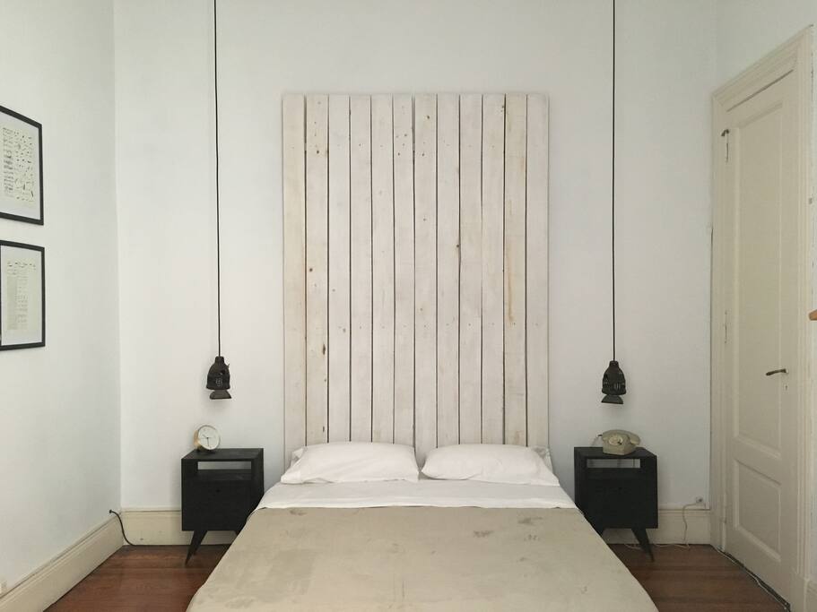 Bedroom with queen size bed.