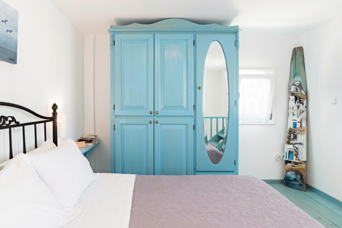 airbnb in paros greece