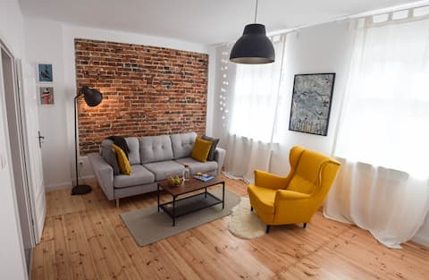 Top Airbnb: CityBrejk Hubska Wrocław apartment in Huby