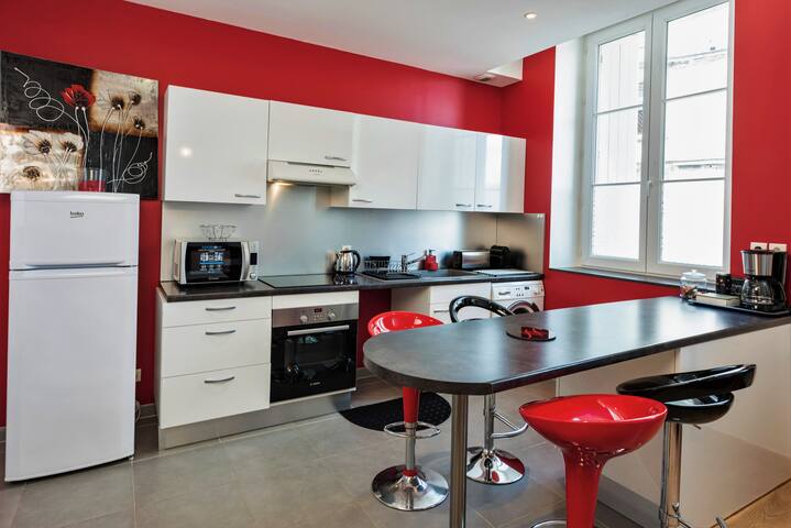 Aquitain Home managed Airbnb listing 1