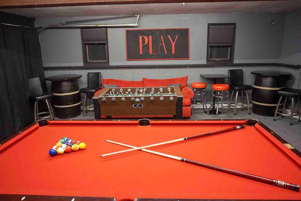 Game Room: Pool, Shuffle Board, Foosball, Darts, Ping pong, Cornhole and Board Games