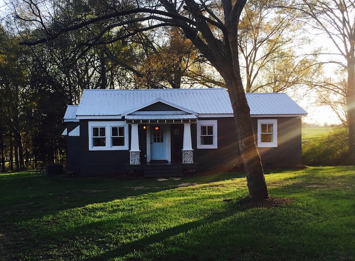 Spotted Fawn Farm/Cottage Agritourism/rescue/lake Bungalows for Rent