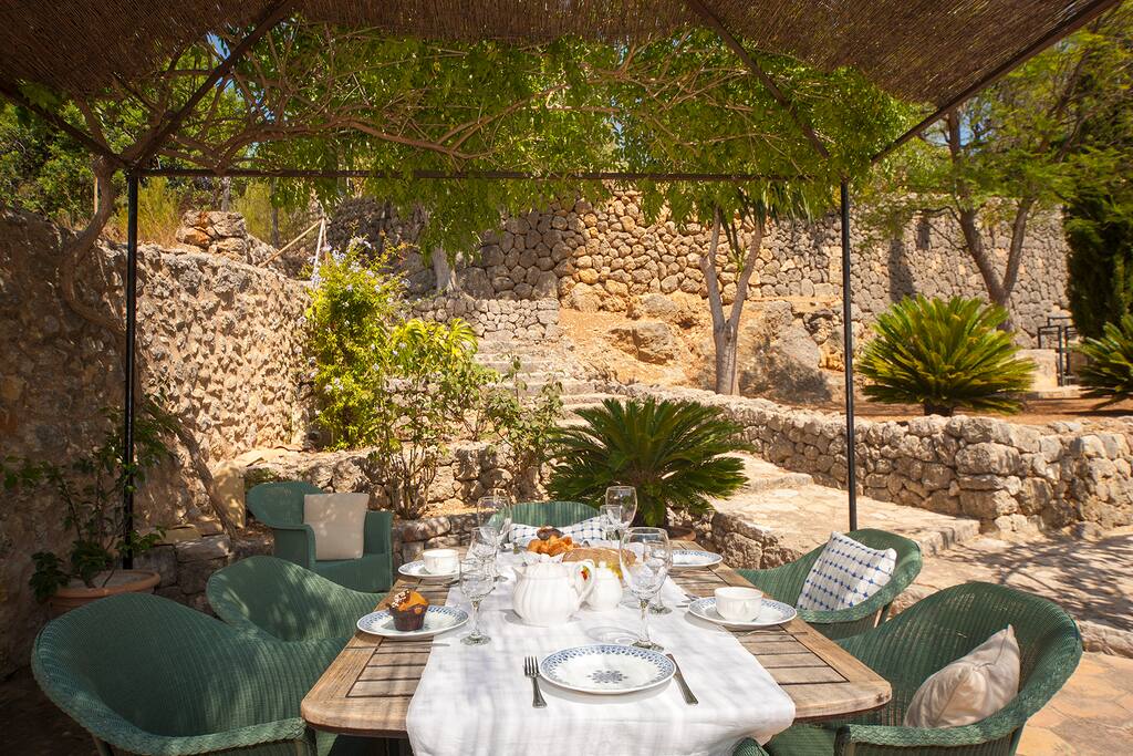 Outdoor dining area