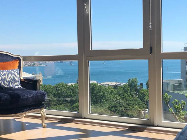 Loft Amazing BosphorusView 3BDR*2BTH*a/c with Lift