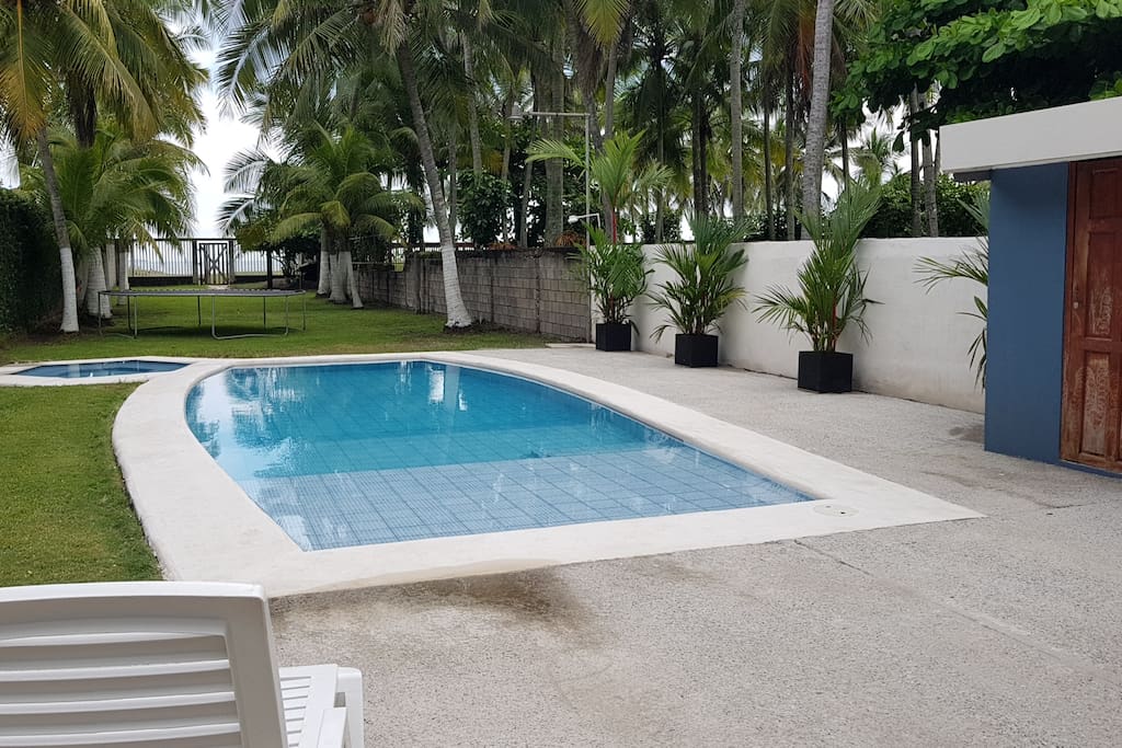 PISCINA / SALIDA PRIVADA PLAYA