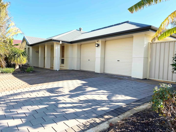 Renmark Holiday Rentals & Homes South Australia, Australia Airbnb