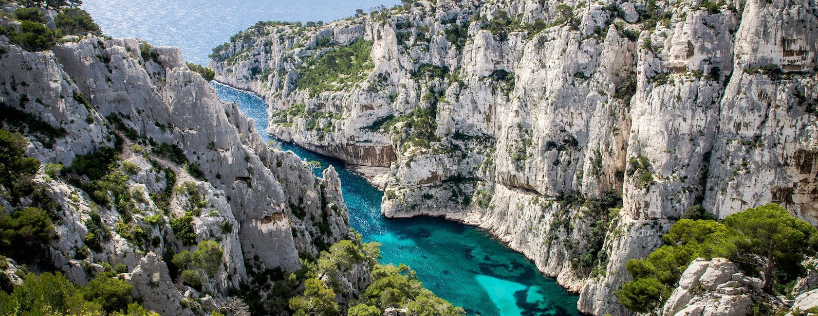 Saint-Mitre-les-Remparts Vacation Rentals & Homes - Provence-Alpes-Côte  d'Azur, France | Airbnb