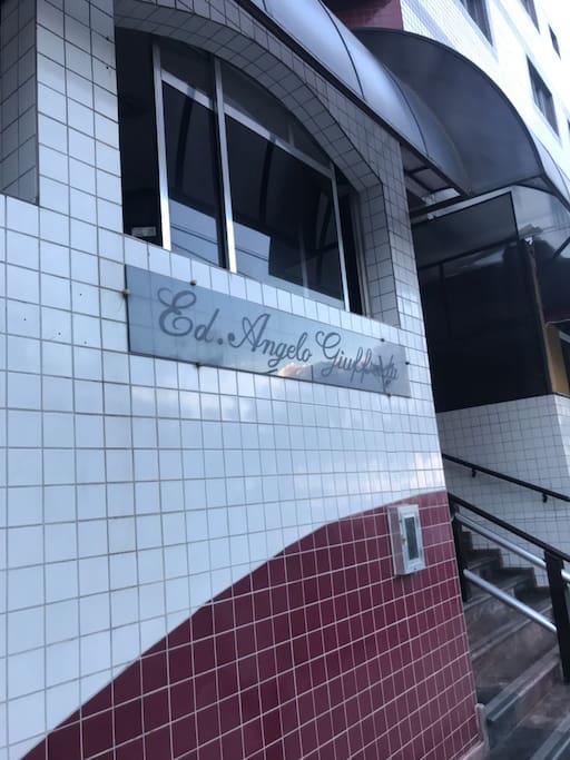 Entrada do prédio