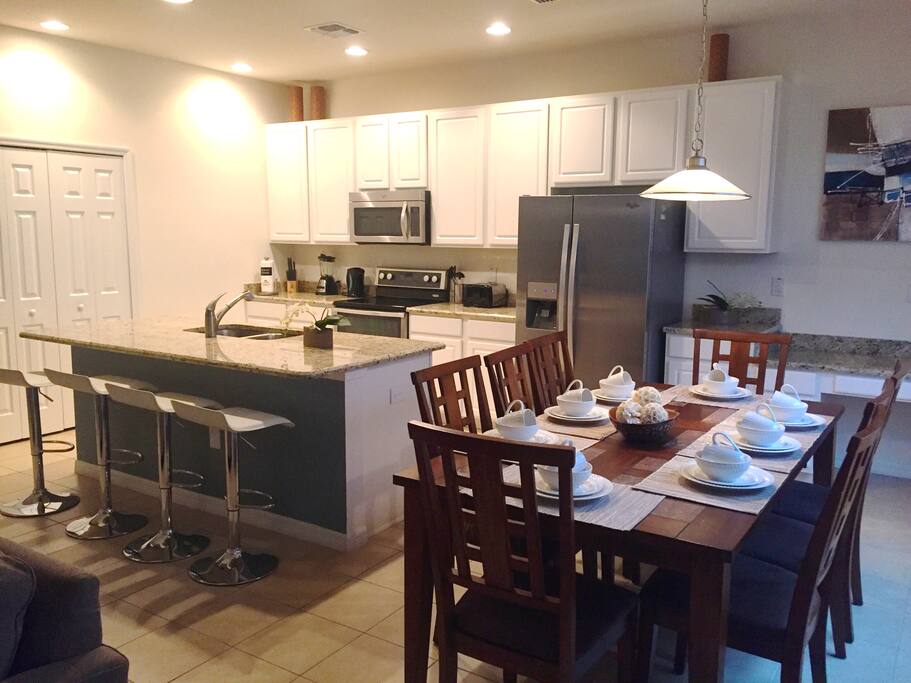 kitchen/dining