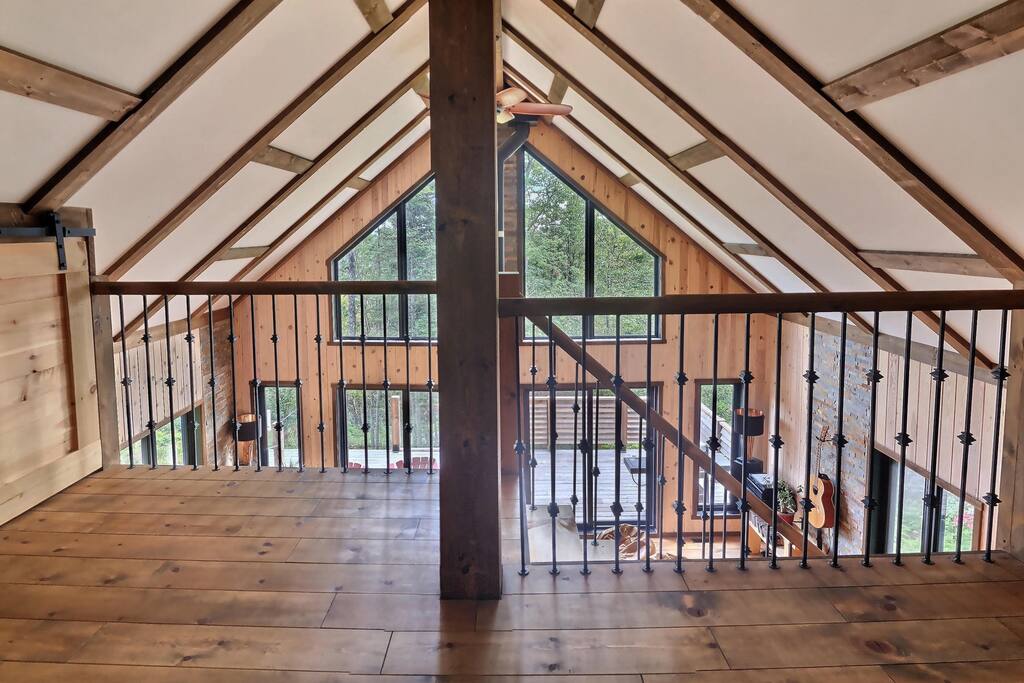 Chambre en mezzanine, niveau 3