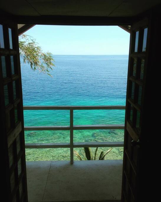 Great beach view from the loft.