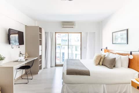 ★★★★★ Brand New Remodeled Suite Apt in Recoleta