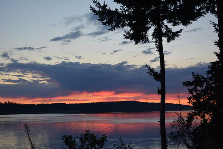 Eagle's Paradise - A view with a room