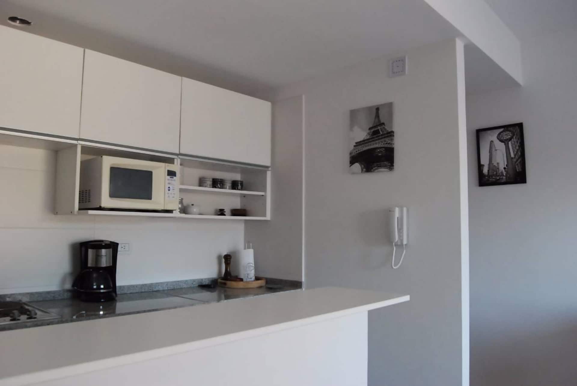Really Quiet Studio in Abasto Tango Area w Balcony