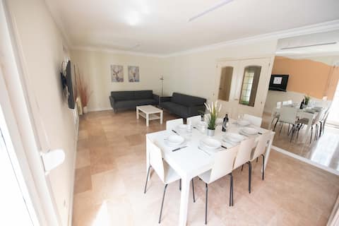 Espacios Blanco Plaza Mayor 2: 150m2 and 3 bedrooms!