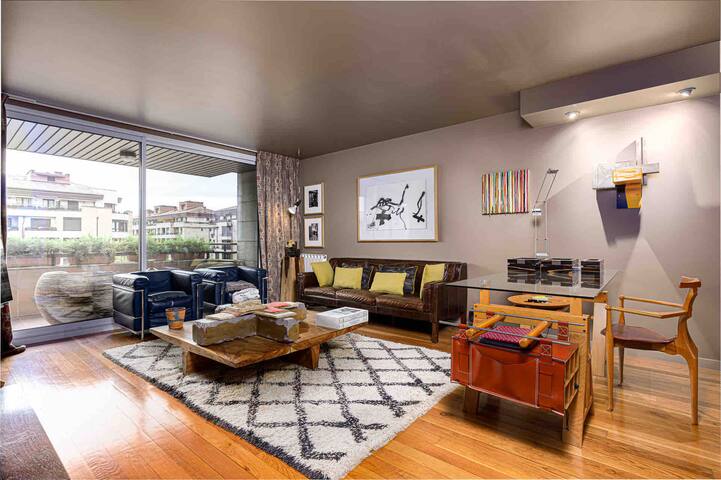 LUXURY APARTMENT NEXT TO THE BEACH