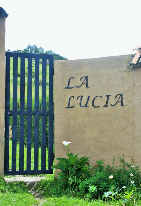 Gate