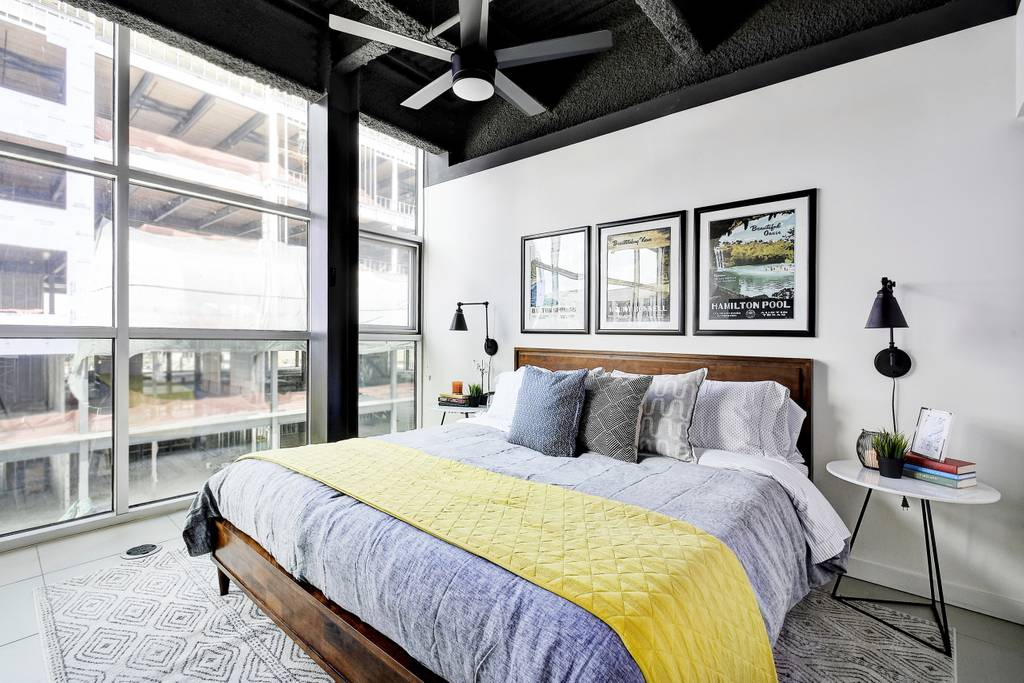 Hip Designer Loft | Walk to 6th Street & Rainey