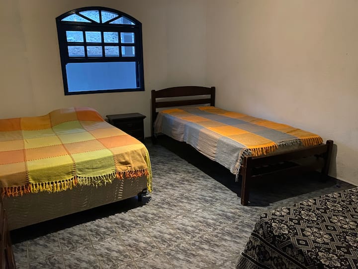Schlafzimmer 3