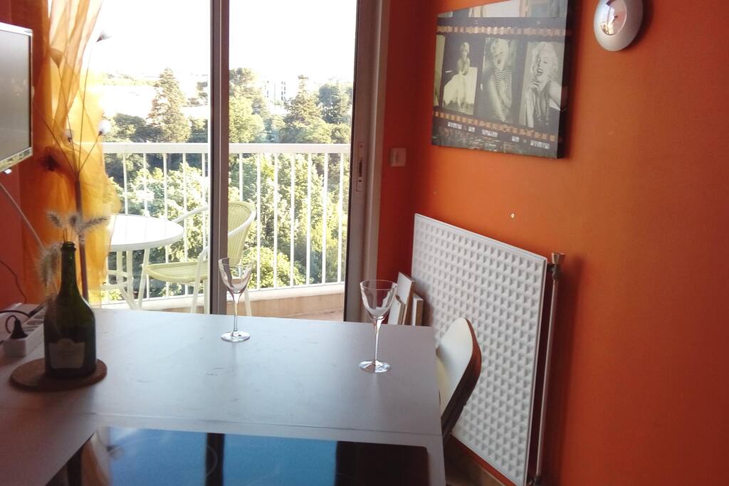 vue de la cuisine