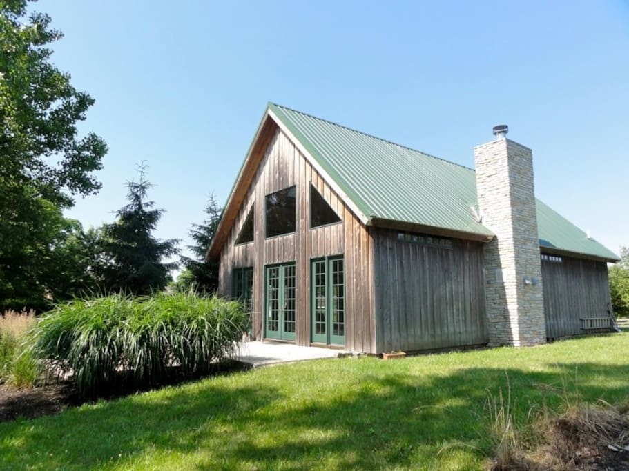 Cozy Pool House in the Country on 25 acres Guesthouses for Rent in