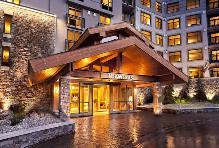 The Monache, Village in Mammoth, Luxury Studio 234