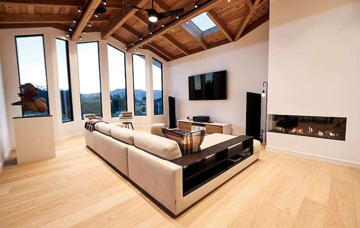 Point Reyes Station, Luxury Ecofabulous Farmhouse