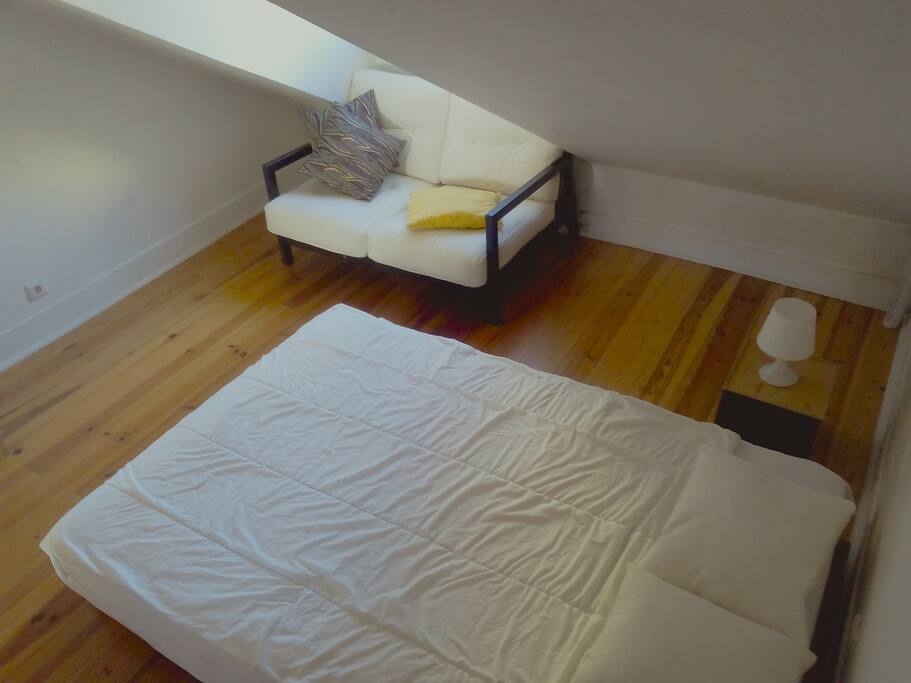 Bed Room (top view)