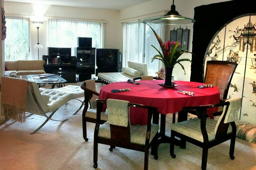 WELCOME to your own Private Great Room! It's ALL your's for enjoyment any time of day...