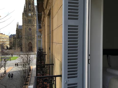 LOYOLA von SanSebastianForYou