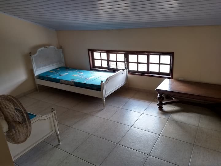 საძინებელი 3