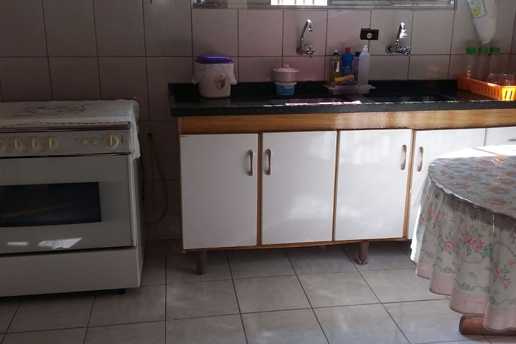 Cozinha interna da casa