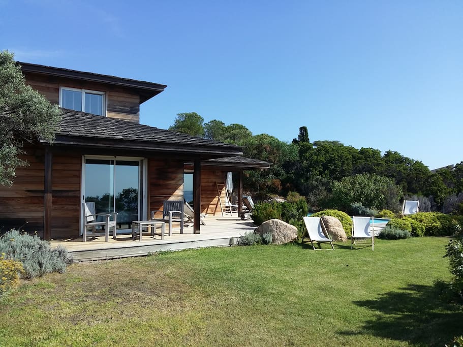 jardin et terrasse des chambre 1 et 2