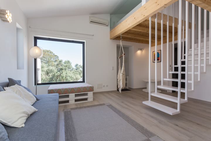 Charmantes Mezzanin in der Nähe des Strandes