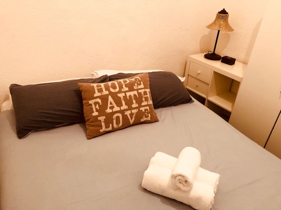 Cama