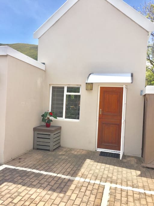 Front entrance & parking