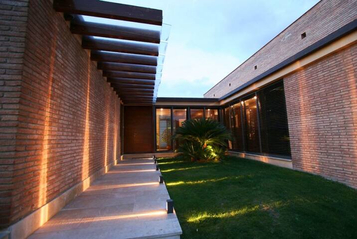 Club Villamar – Bruc gallery image 5