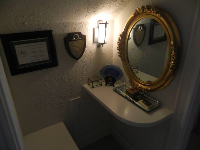 Historic Count Capps House on Lake Worth gallery image 4