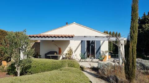Charming vacation home near Pont du Gard