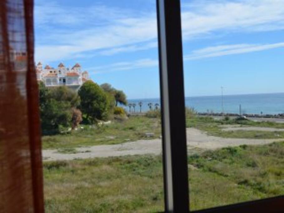 Todas las habitaciones con vistas al mar