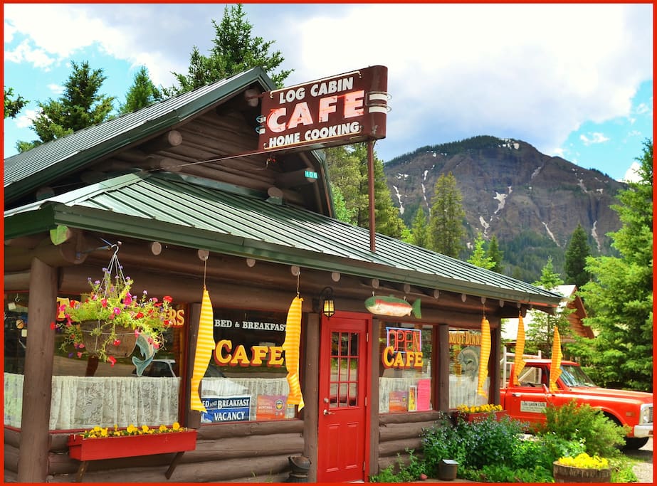 cafe for breakfast, each guest eats from the menu included in the rate