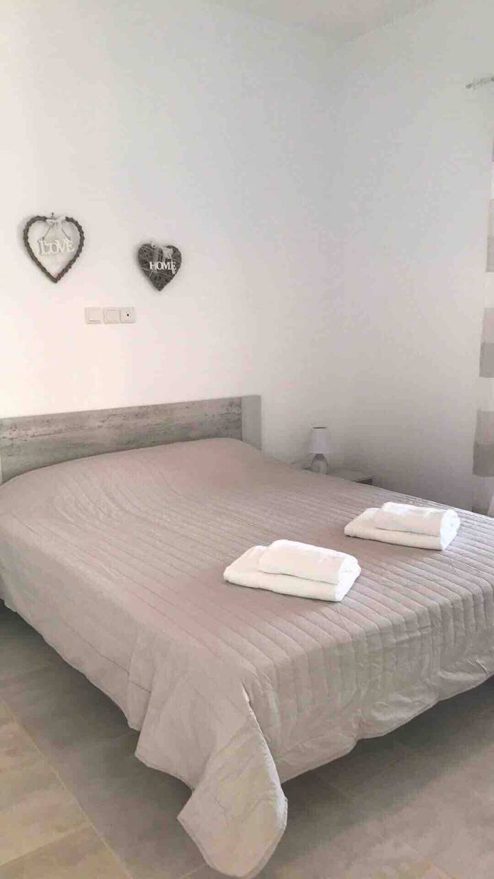 غرفة النوم 2