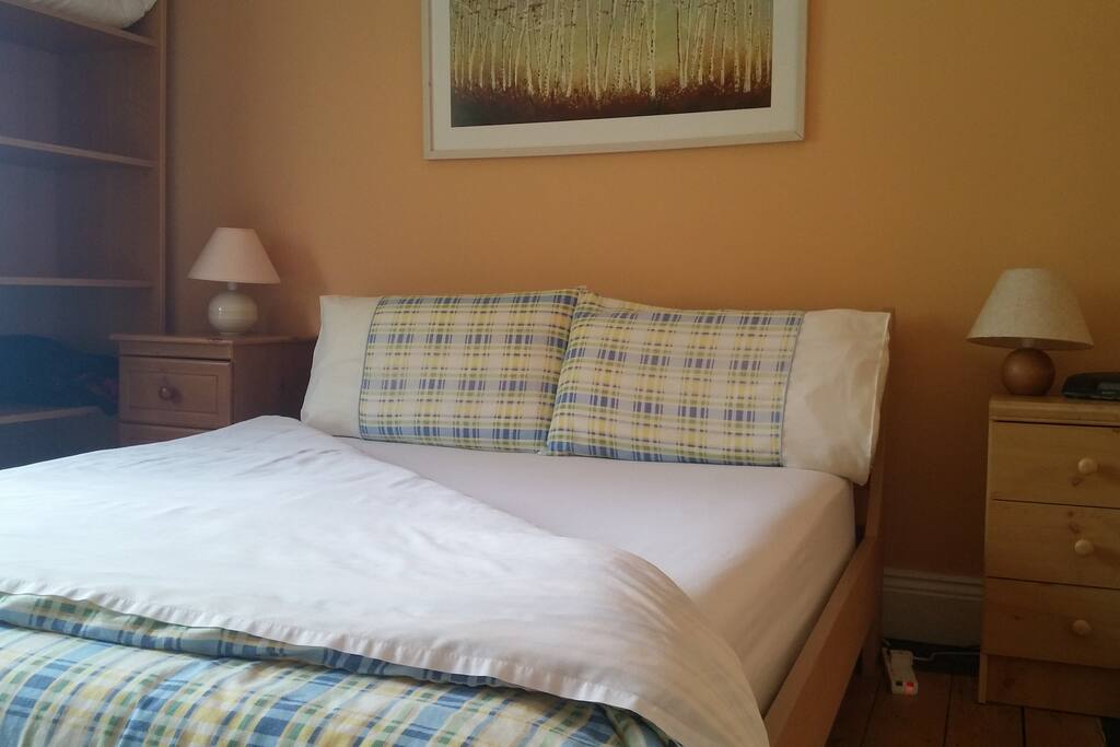 Private bedroom