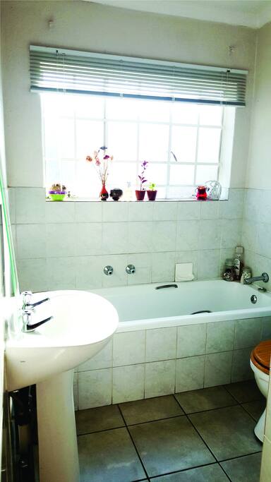Bathroom 1 with bath