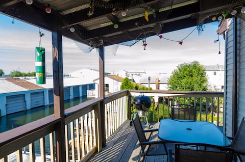 Successful Airbnb property: Your Home Away from Home! in Sandusky