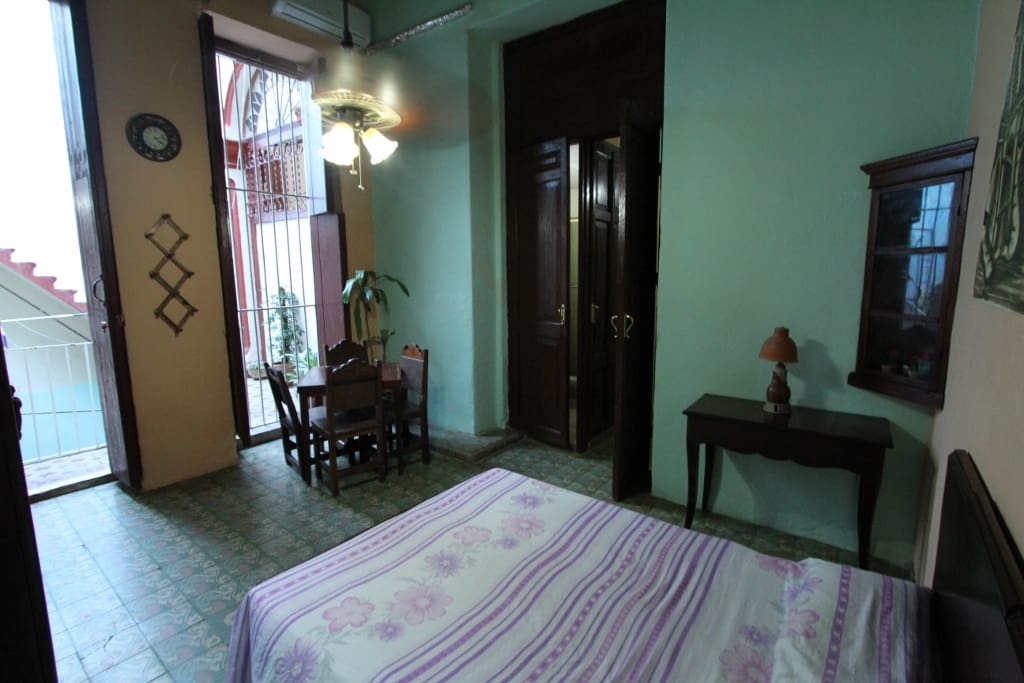 Room 1