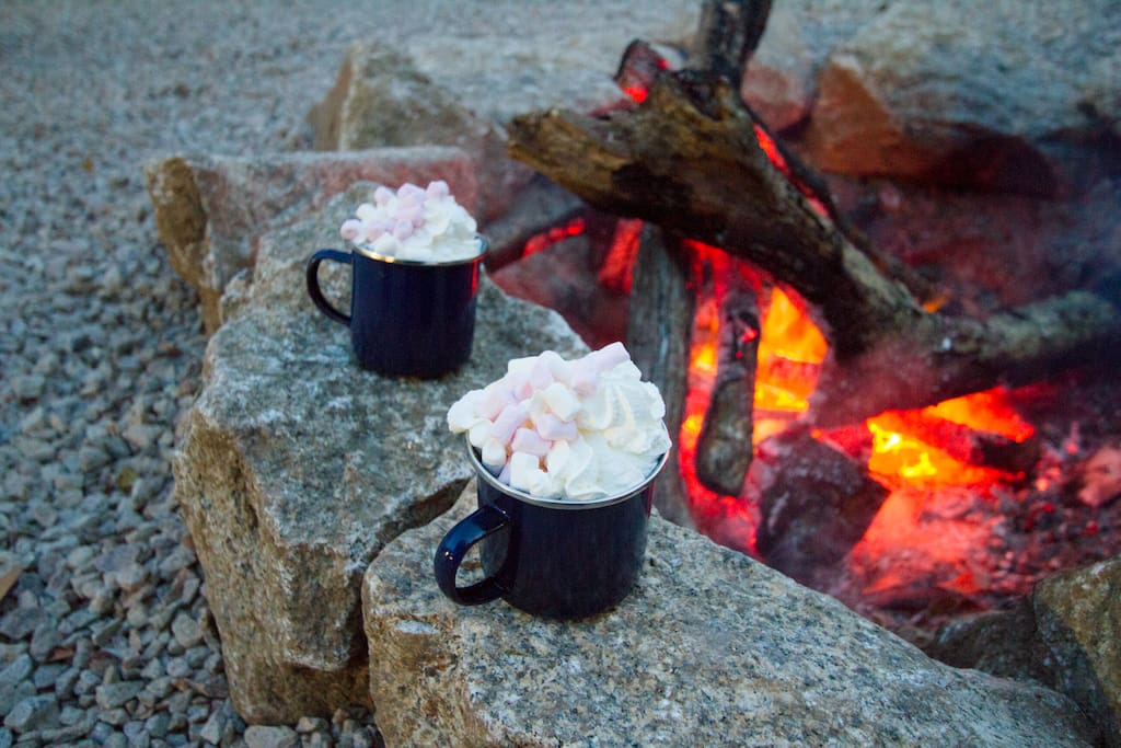 Fisher's Hut - hot chocolate by the fire