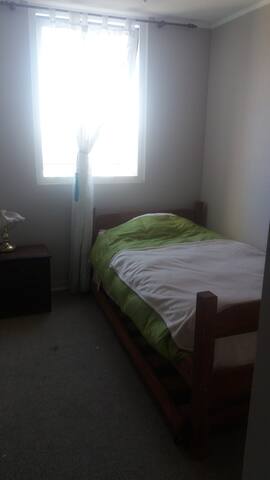 Beautiful room with private bathroom in La Cisterna